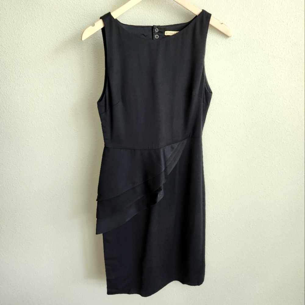 Alice + Olivia navy blue sheath dress 6